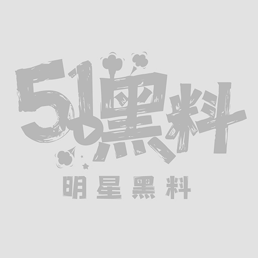 背着爸爸和妈妈偷情1.jpg